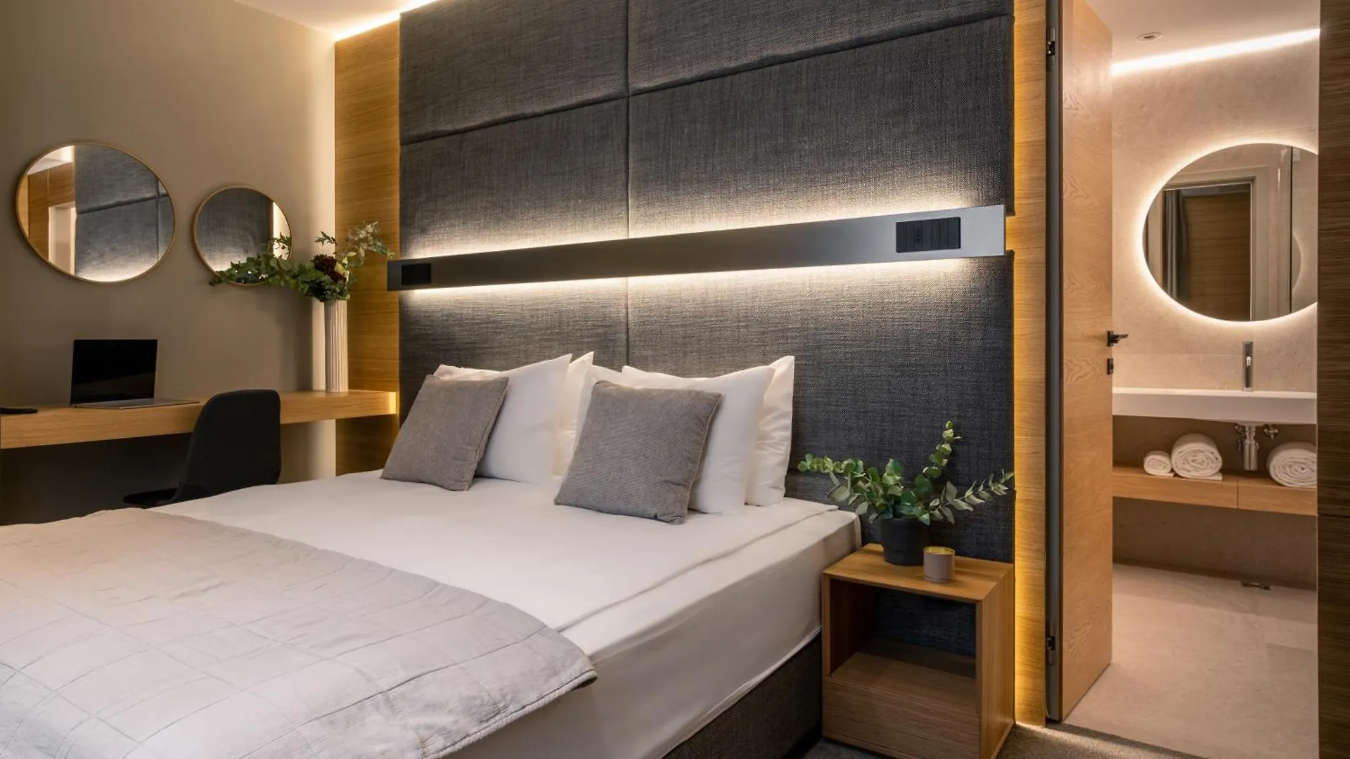 Sentro Boutique Hotel Sofia 3*,